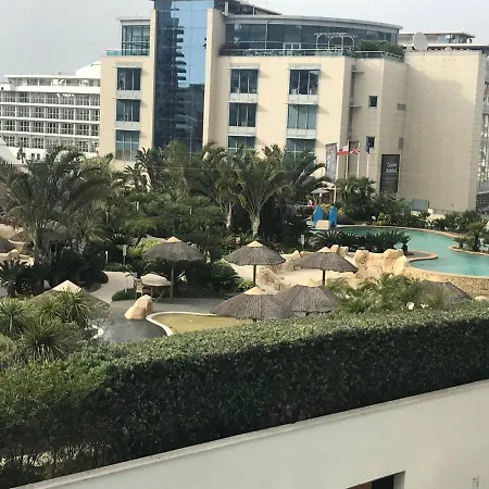 Swimming Pools In Ocean Village - 2 Bed 2 Bath Rock View Apartment