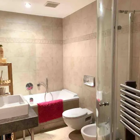 Swimming Pools In Ocean Village - 2 Bed 2 Bath Rock View